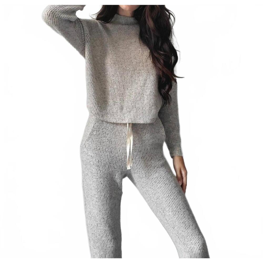 NEW LBLC THE LABEL megan cozy sweater in oatmeal and black